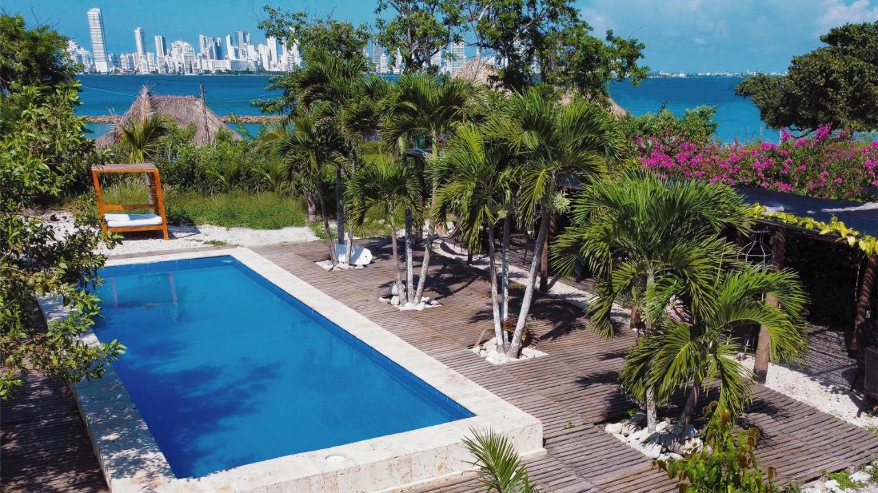 Amalife Beach Club & Hotel 巴鲁岛 外观 照片