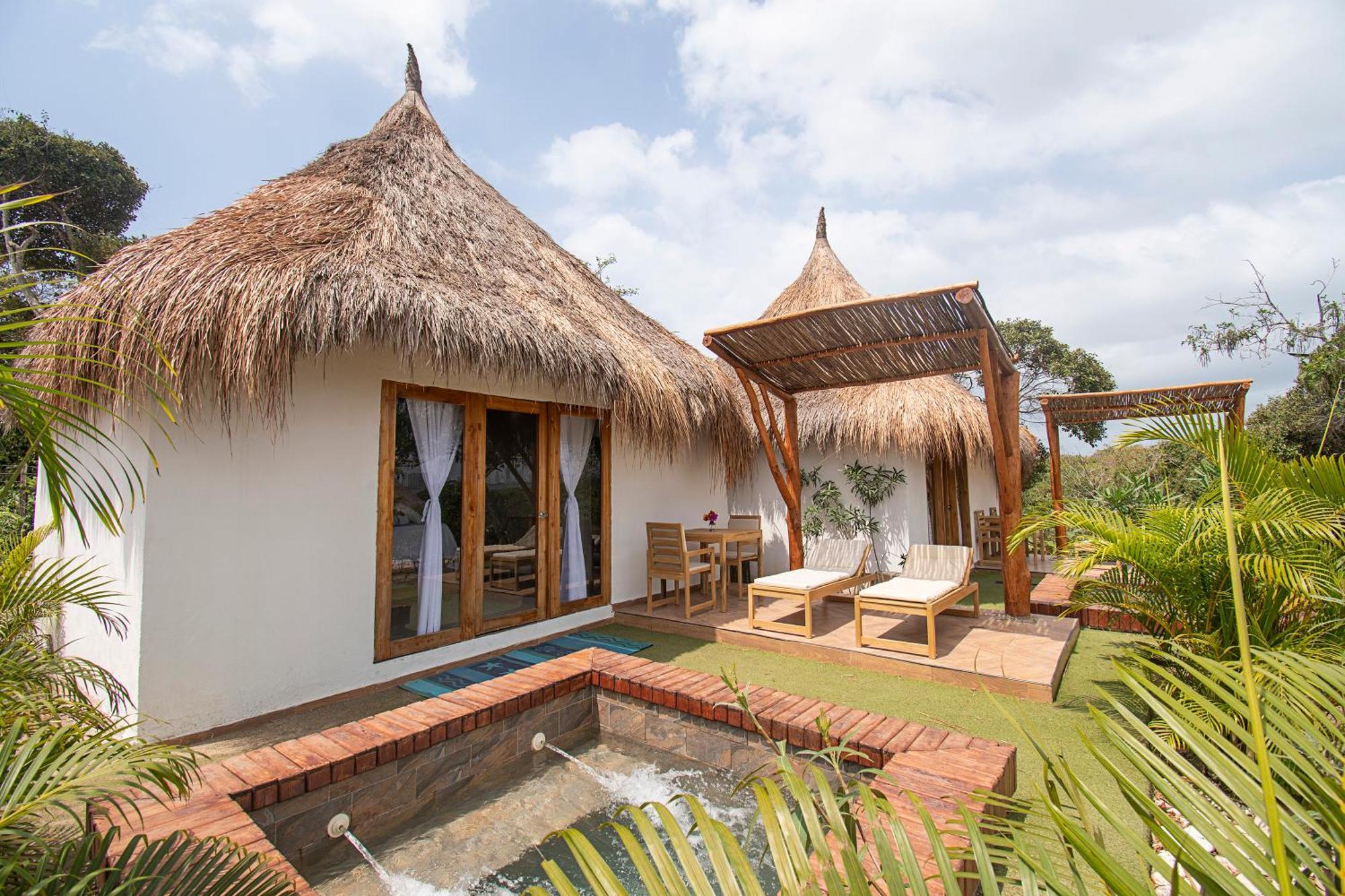 Amalife Beach Club & Hotel 巴鲁岛 外观 照片