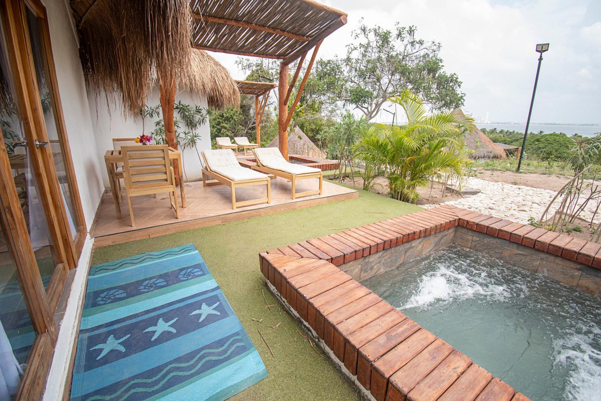 Amalife Beach Club & Hotel 巴鲁岛 外观 照片